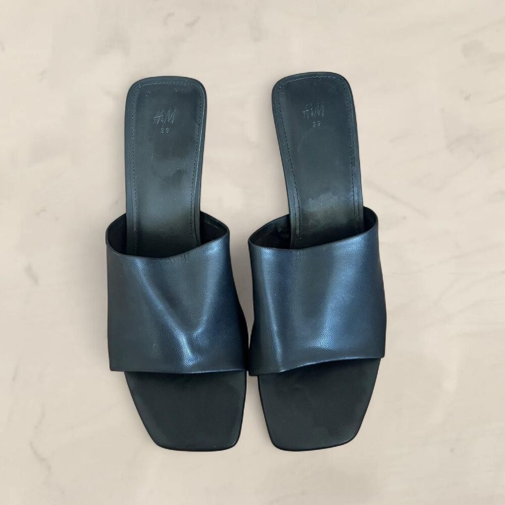 H&M black leather mules kitten heel sandals size 8